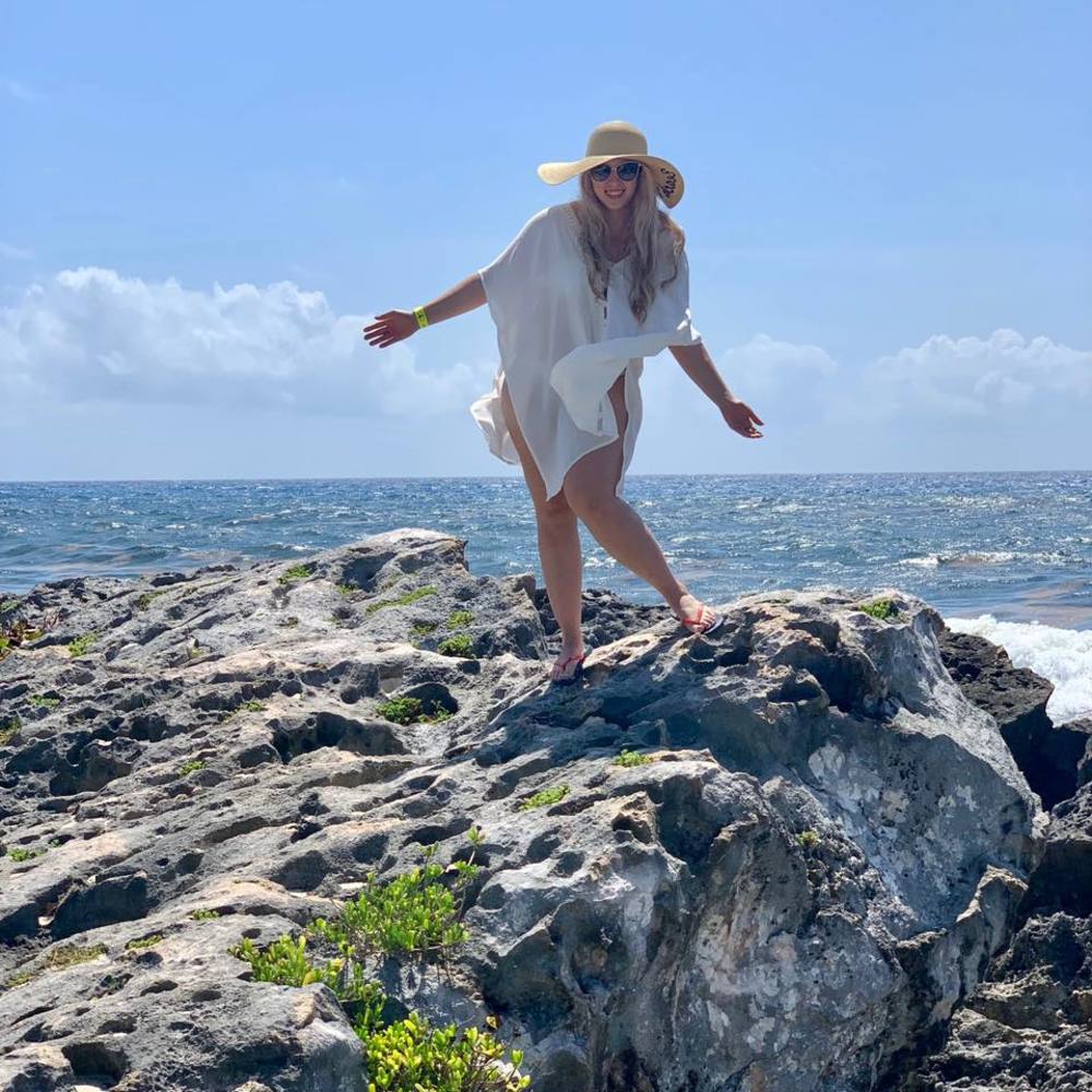 Meet your Posher, Katelyn